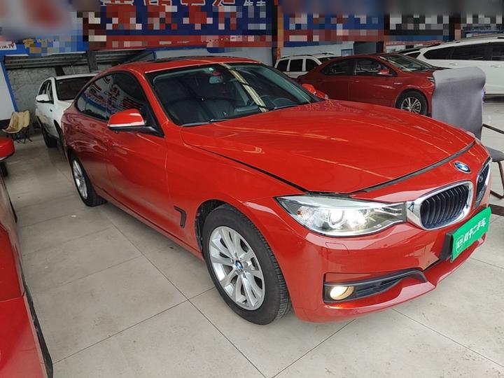 3 SeriesGT 2014 320i Leading photo 3