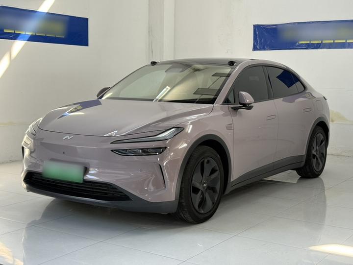 L60 2024 60kWh RWD