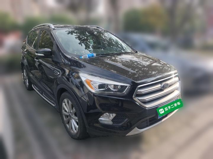 Kuga 2018 EcoBoost 180 RWD photo 3