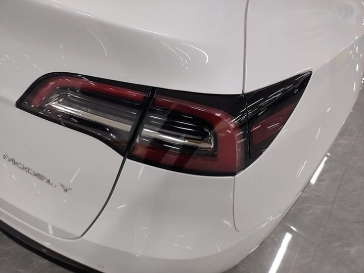 Model Y 2022 Facelift RWD photo 7