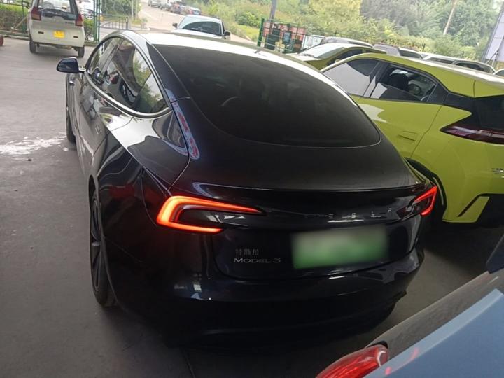 Model 3 2025 RWD photo 3