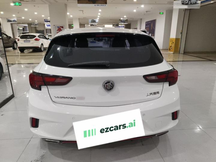 Verano 2016 Hatchback GS 20T DCT Sport photo 3