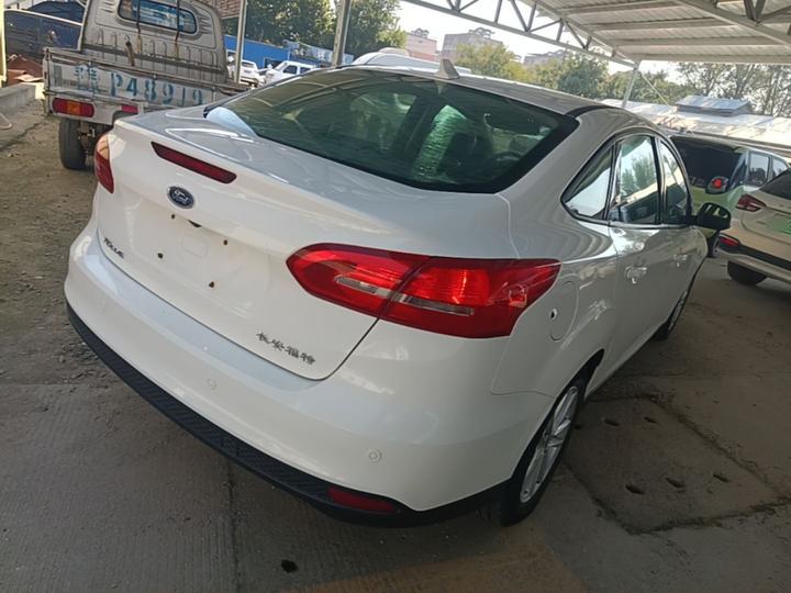 Focus 2017 Sedan 1.6L AT Fashion photo 6