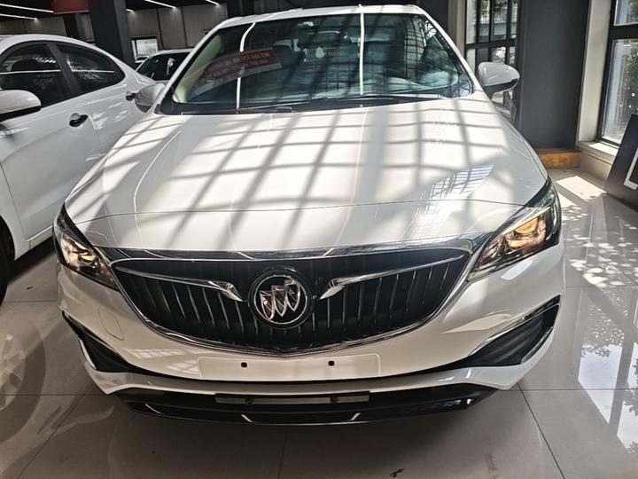 Verano 2018 Sedan 15S AT Leading photo 2