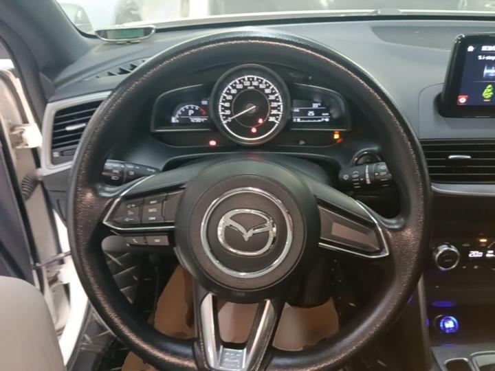 CX-4 2018 2.0L AT RWD Explorer China V photo 5
