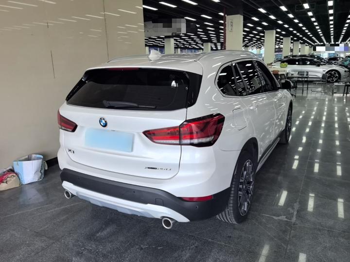 X1 2020 xDrive25Li Exclusive photo 4