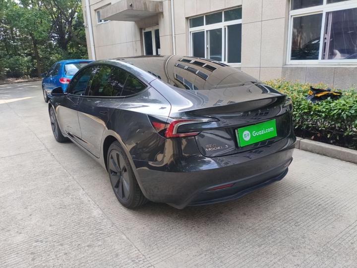 Model 3 2025 RWD photo 4