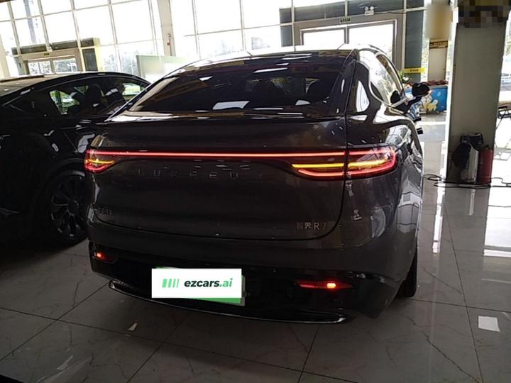 HIMA Luxeed R7 2025 EREV 331km Ultra photo 3