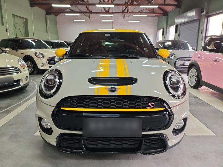 2019 2.0T COOPER S photo 2