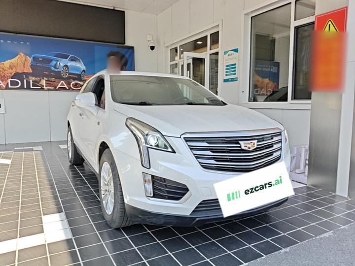 XT5 2018 28E AWD Tech photo 3