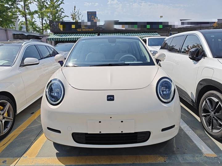 Yiwei 3 2023 505km Pro photo 2