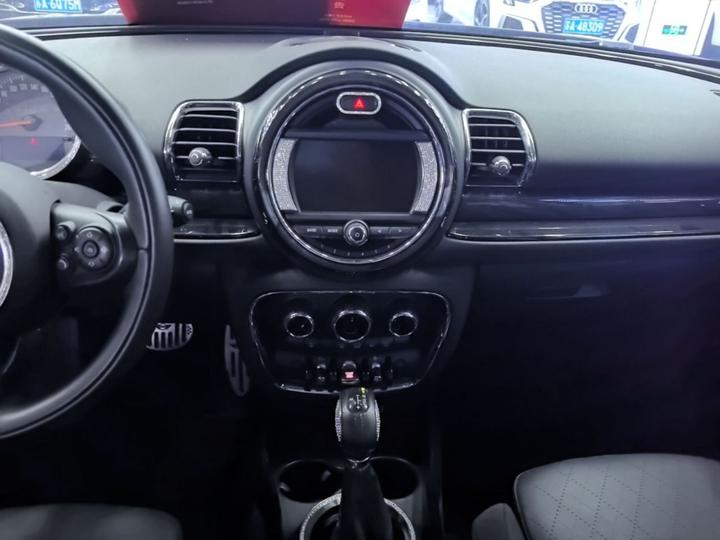 Clubman 2016 1.5T COOPER photo 8