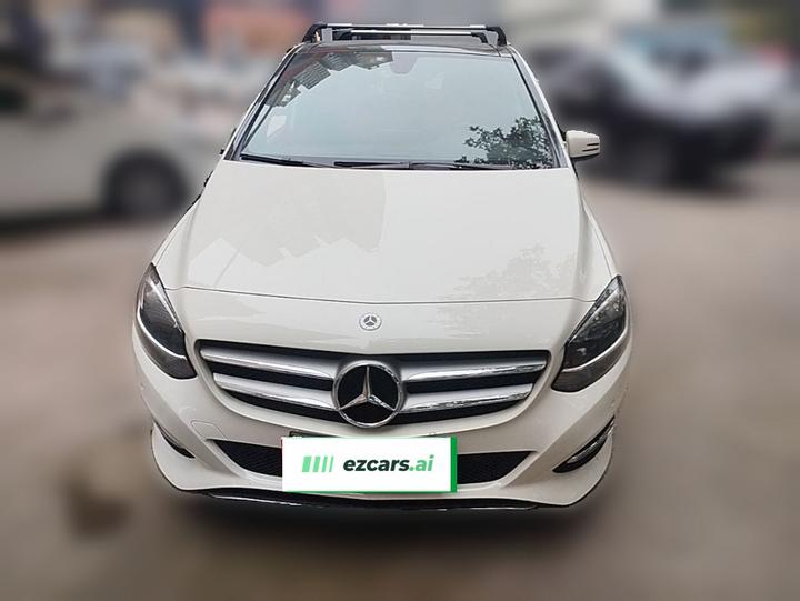 B-Class 2018 B 200 Dynamic photo 2