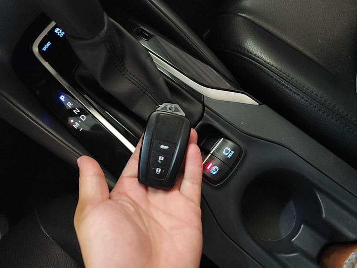Corolla 2019 1.2T S-CVT GL-i Elite photo 8