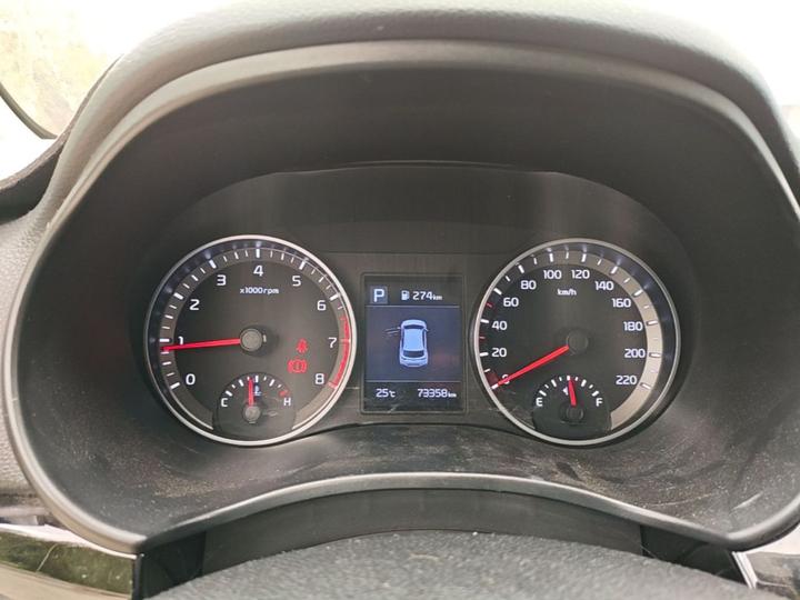 Stonic 2021 1.4L CVT photo 7