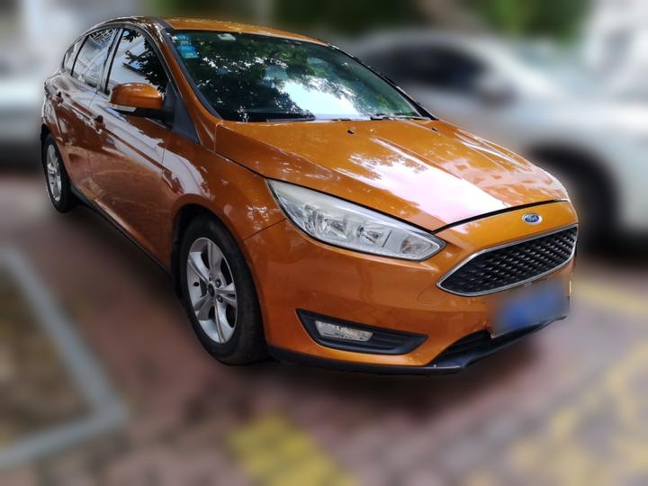 Focus 2015 Hatchback 1.6L AT Comfort photo 3