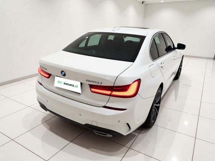 3 Series 2021 325Li M Sport Package photo 4