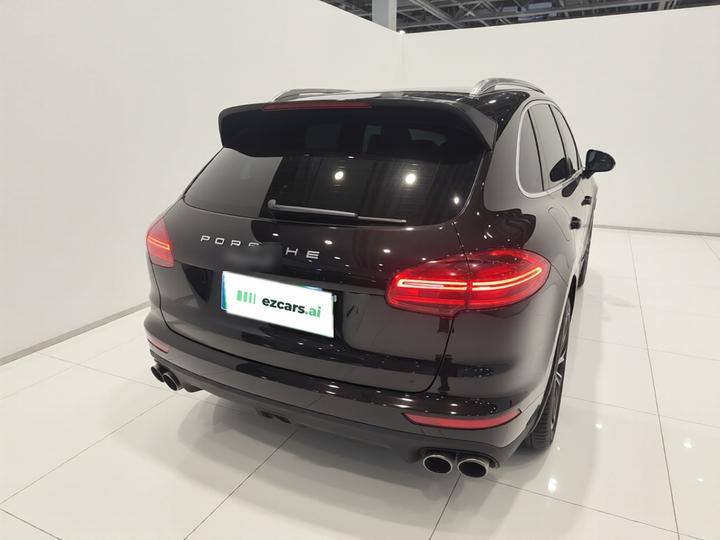 2015 Cayenne 3.0T photo 3