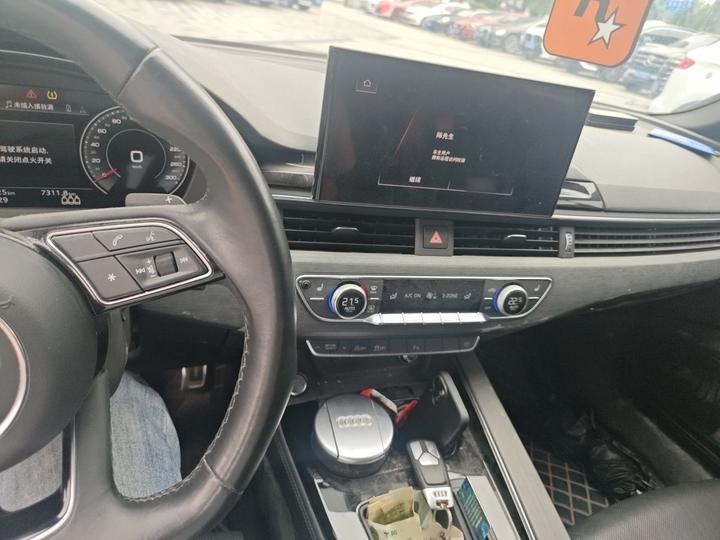 A4L 2023 40 TFSI Luxury Dynamic photo 5
