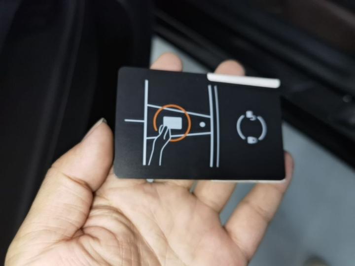Model Y 2023 RWD photo 8
