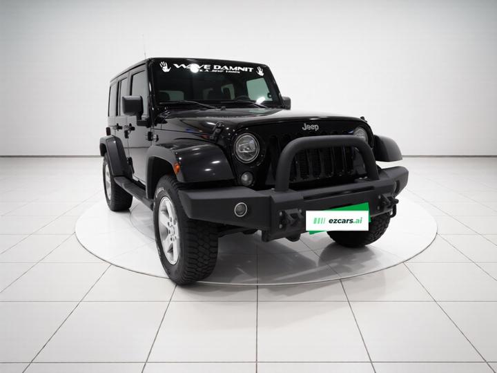 Wrangler 2014 3.0L Sahara 4-Door photo 3