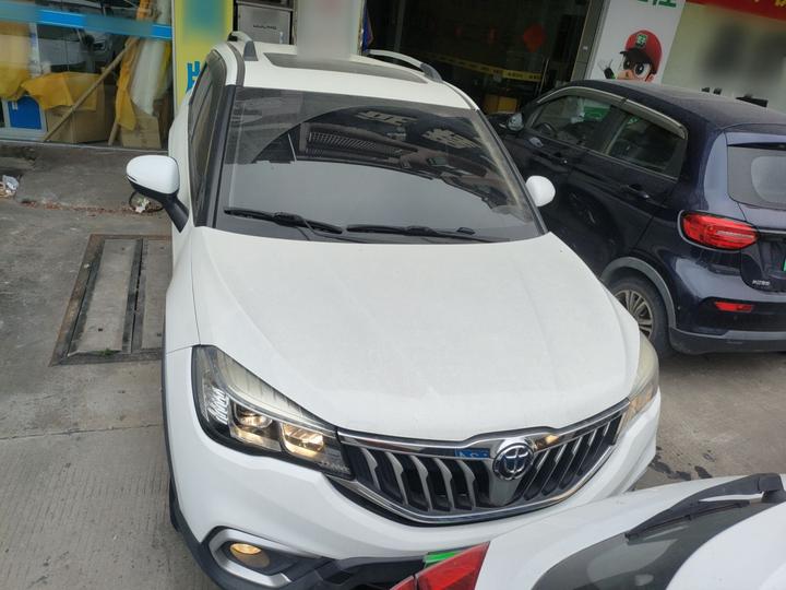 Zhonghua V3 2017 1.5L MT Smart photo 2