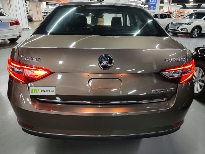 Superb 2018 TSI330 DSG Luxury China V photo 5
