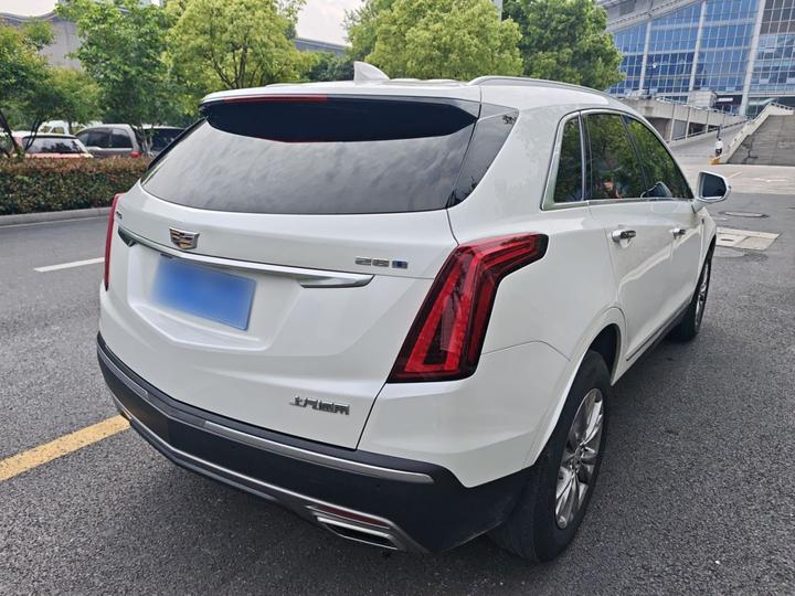 XT5 2022 2.0T RWD Luxury photo 4