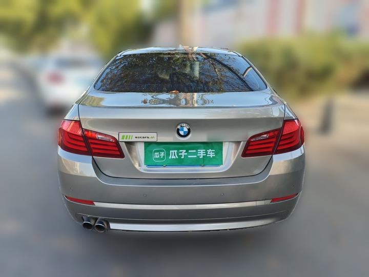5 Series 2011 523Li Leading photo 5