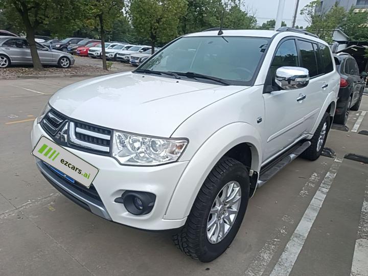 Pajero 2013 3.0L AT AWD Executive
