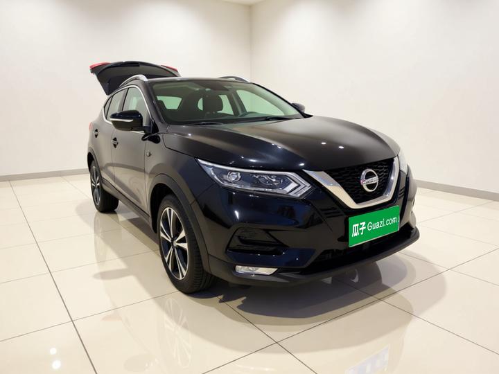 Qashqai 2019 2.0L CVT Luxury photo 3