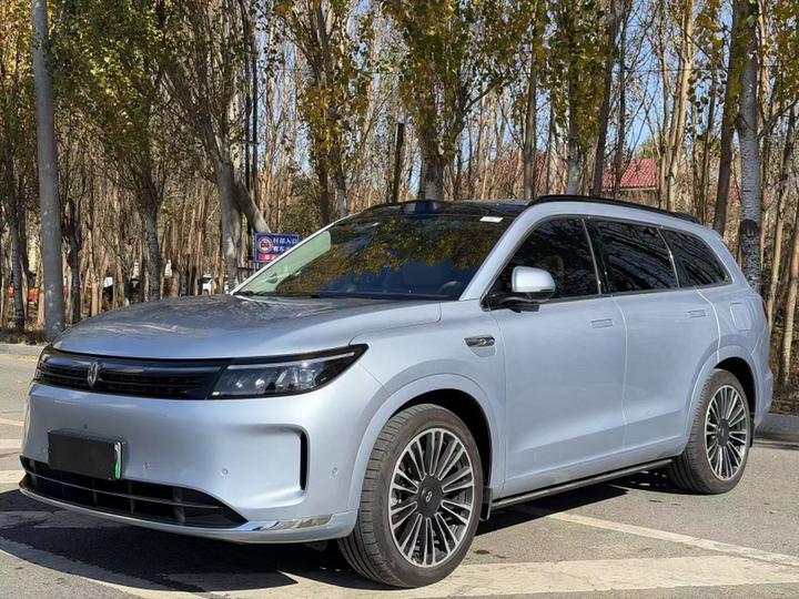 HIMA AITO M7 2024 1.5T ADAS AWD Ultra 6-Seater