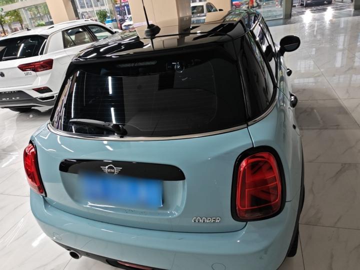 2019 1.5T COOPER 5-Door photo 5
