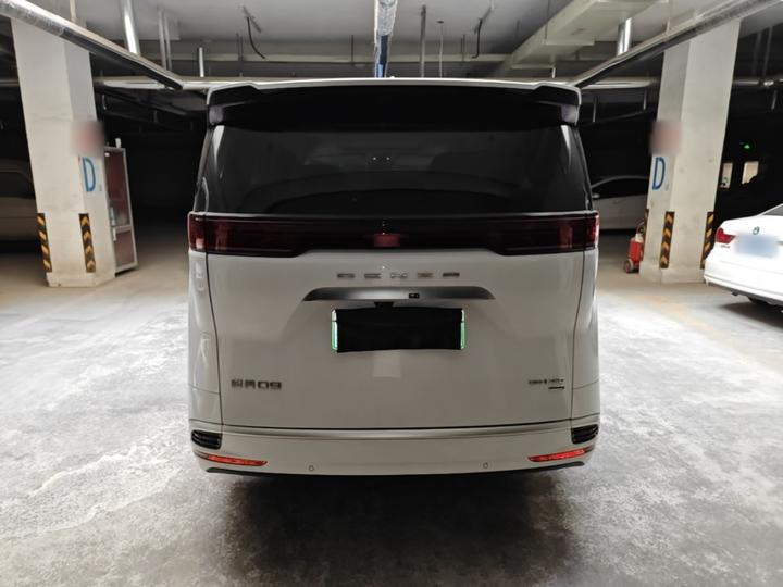 D9 2025 DM-i ADAS 1020 AWD Flagship photo 3