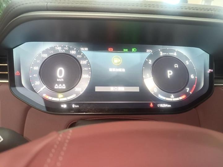 Range Rover Sport 2023 400PS Dynamic SE photo 8