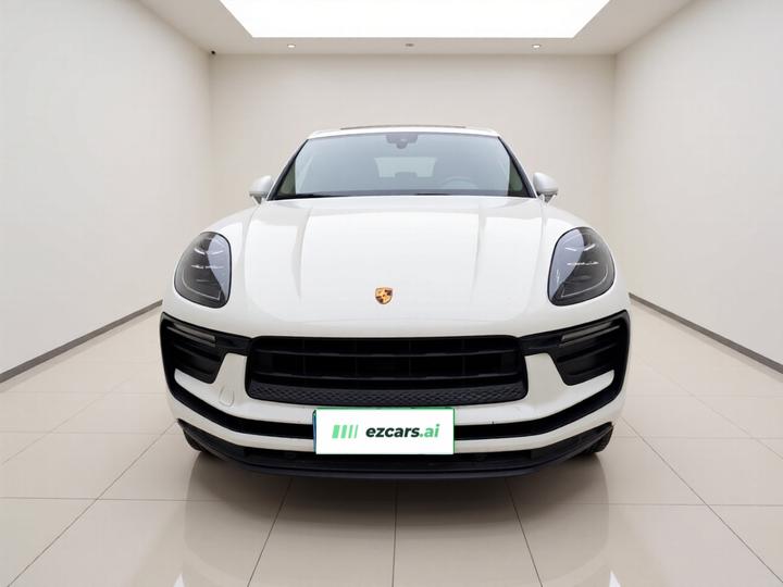 2024 Macan 2.0T photo 2