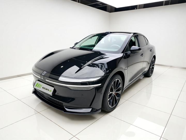 007 2025 AWD ADAS 75kWh