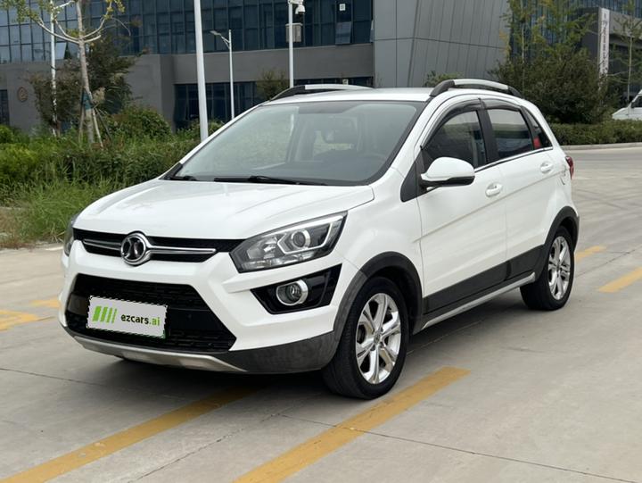 BAIC X25 2015 1.5L MT Comfort