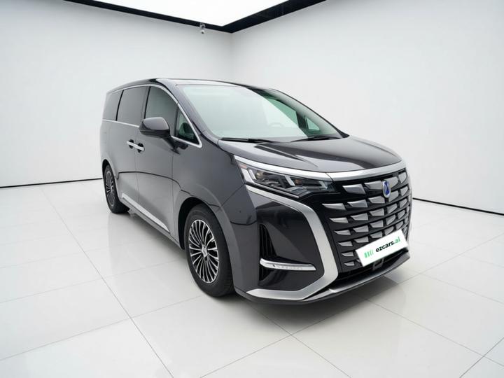 D9 2022 DM-i 970 AWD Noble photo 3