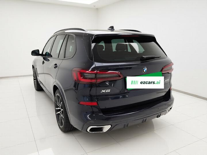 X5 2022 xDrive 40Li M Sport Package photo 4