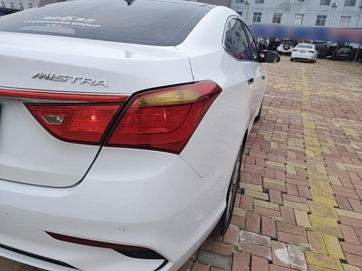 Mistra 2017 1.8L AT Smart GLS China V photo 7