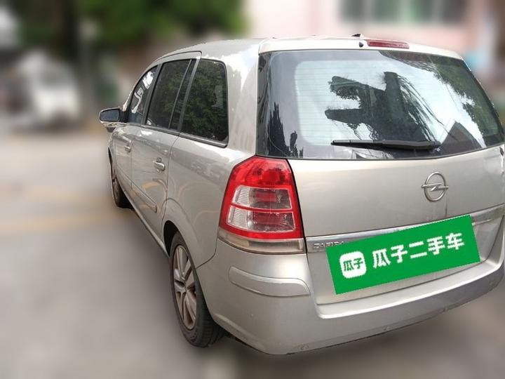 Opel 2010 1.8L MT photo 4