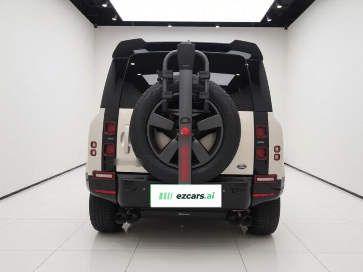 Defender 2023 110 3.0T P400 X-DYNAMIC HSE photo 5