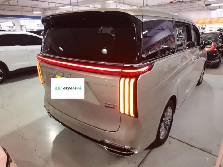 2023 AWD Flagship photo 6