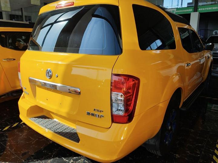 6 EV 2023 Van Standard 320km photo 4