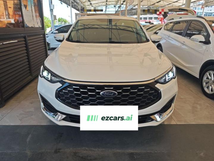 Escort 2021 1.5L AT Platinum photo 2