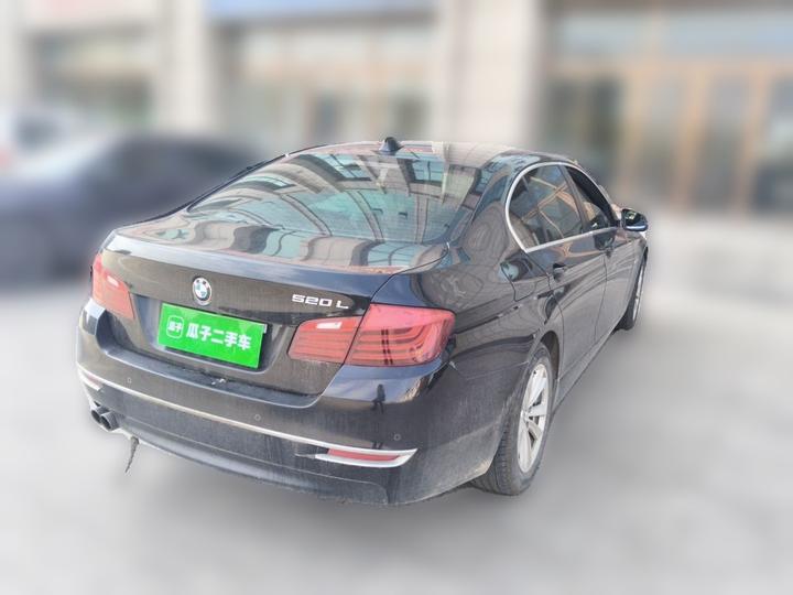 5 Series 2017 520Li photo 6