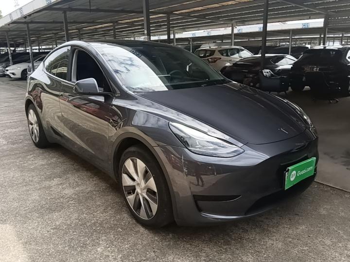 Model Y 2022 RWD photo 3