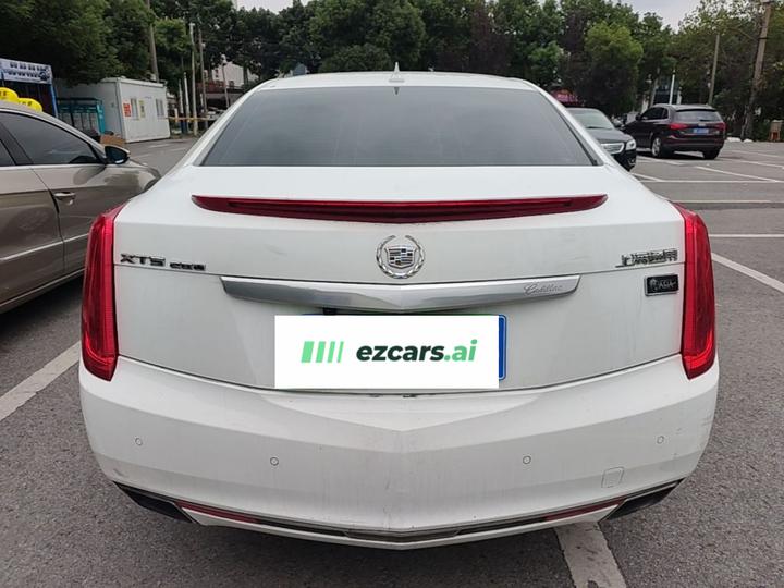 XTS 2015 28T Elite photo 3