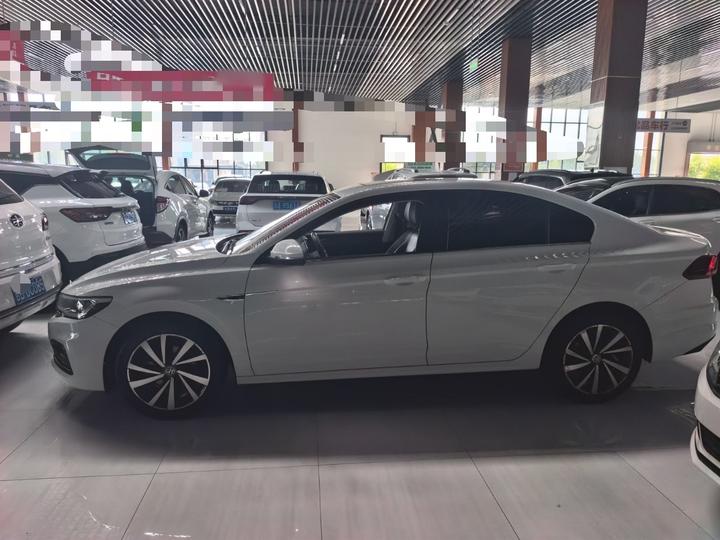 Bora 2019 1.5L AT Luxury photo 3